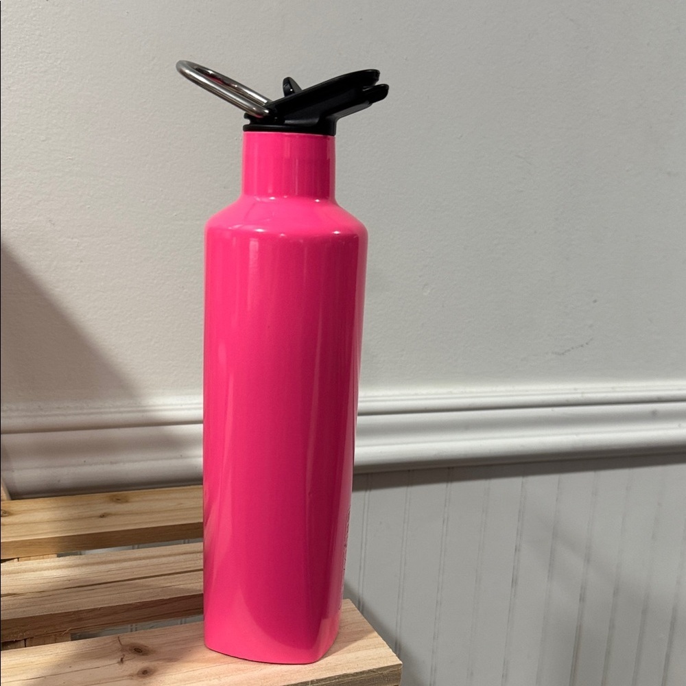 BRYMATE INSULATED WATER BOTTLE PINK HOLDS 25OZ OF LIQUID HOT OR COLD sip straw